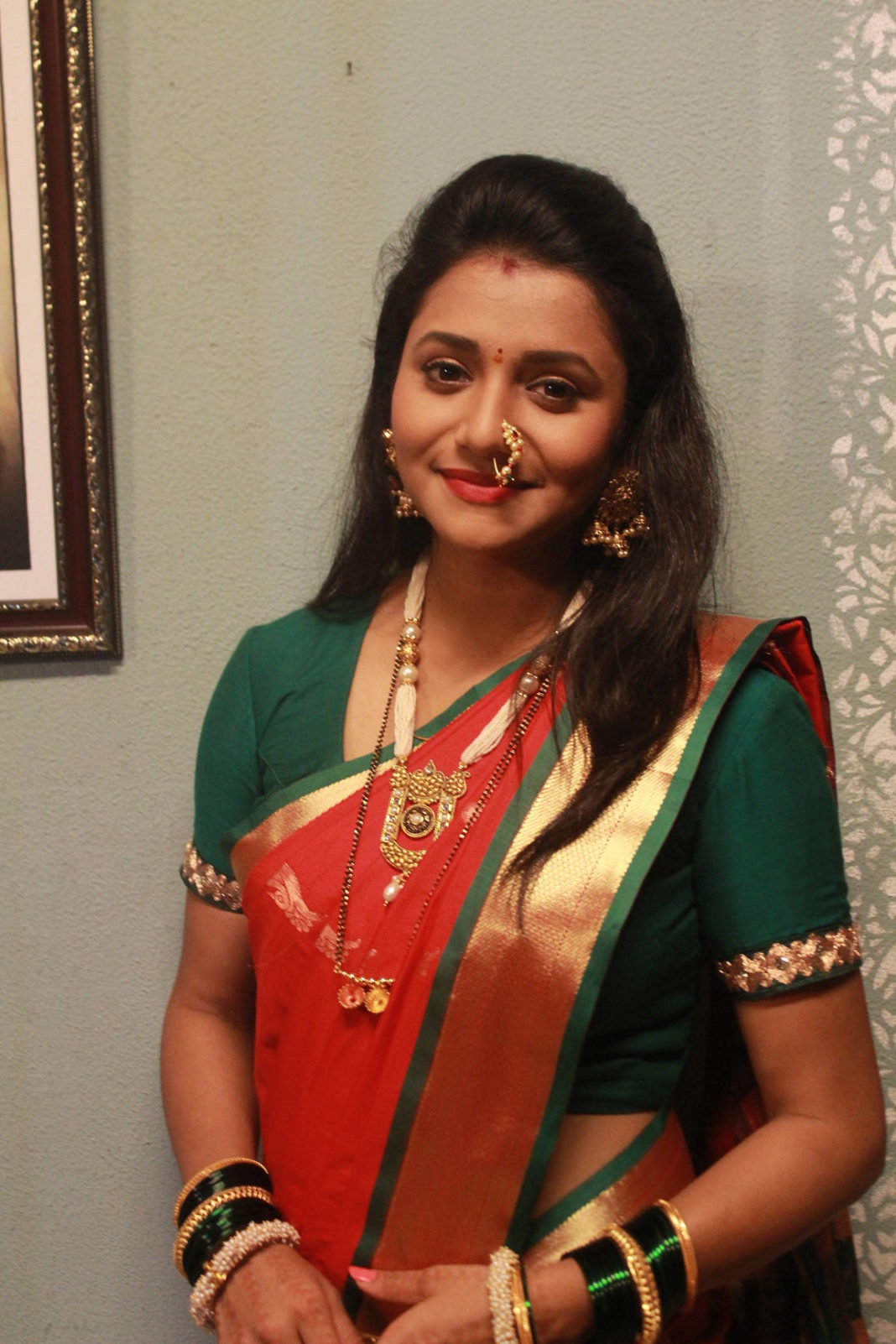 Devika New Look Sarswati Colors Marathi Serial